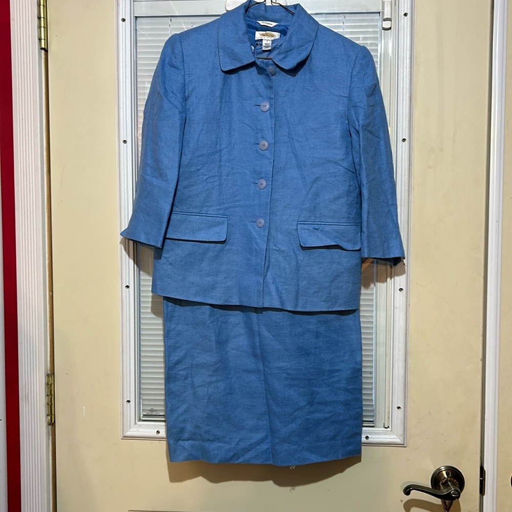 NWOT Talbots Petites suit